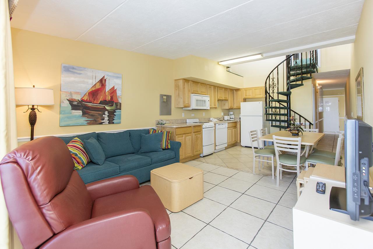 Seven Seas Resort - Daytona Beach Дейтона-Бич-Шорс Экстерьер фото